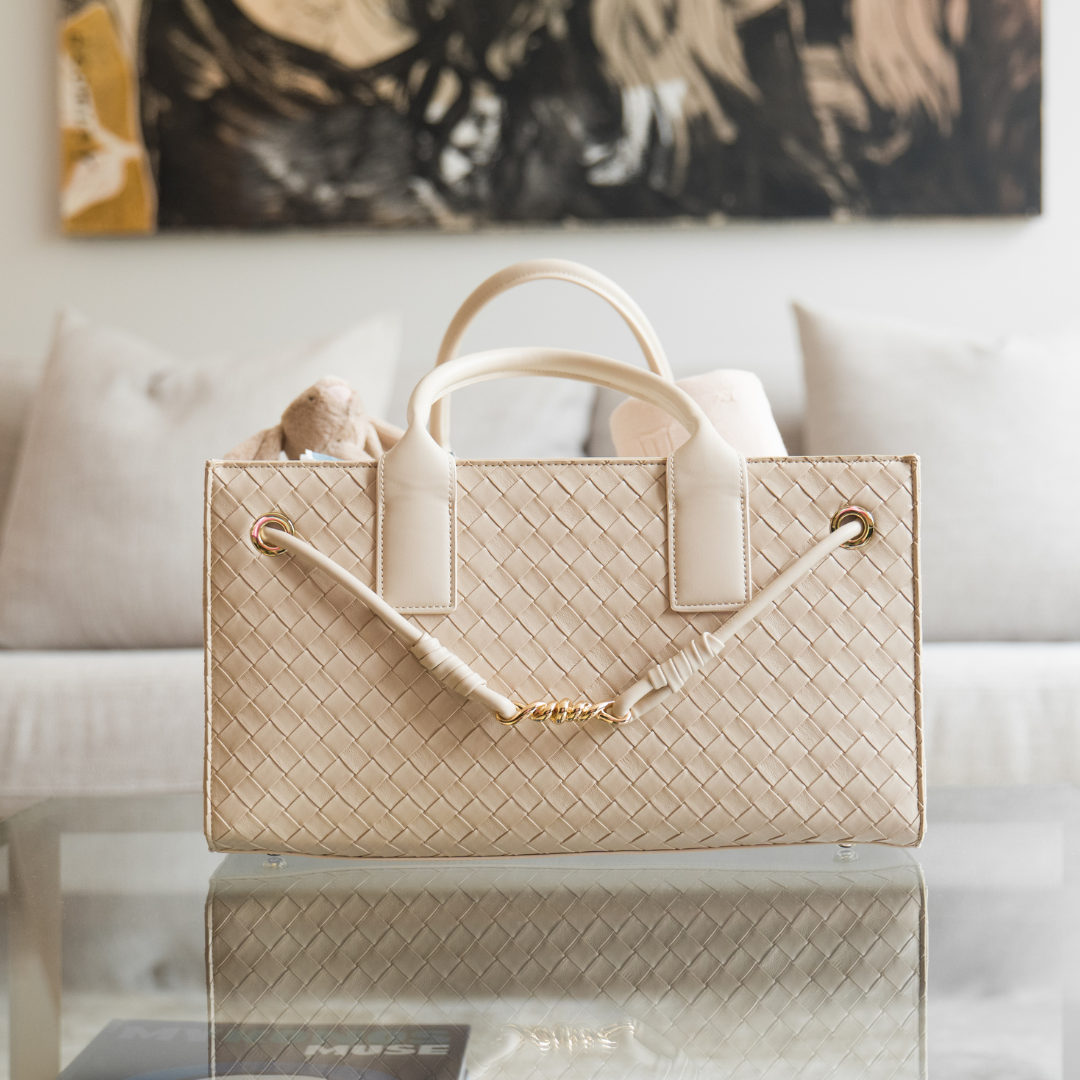 Bunnie Caddie - The Edition Cream