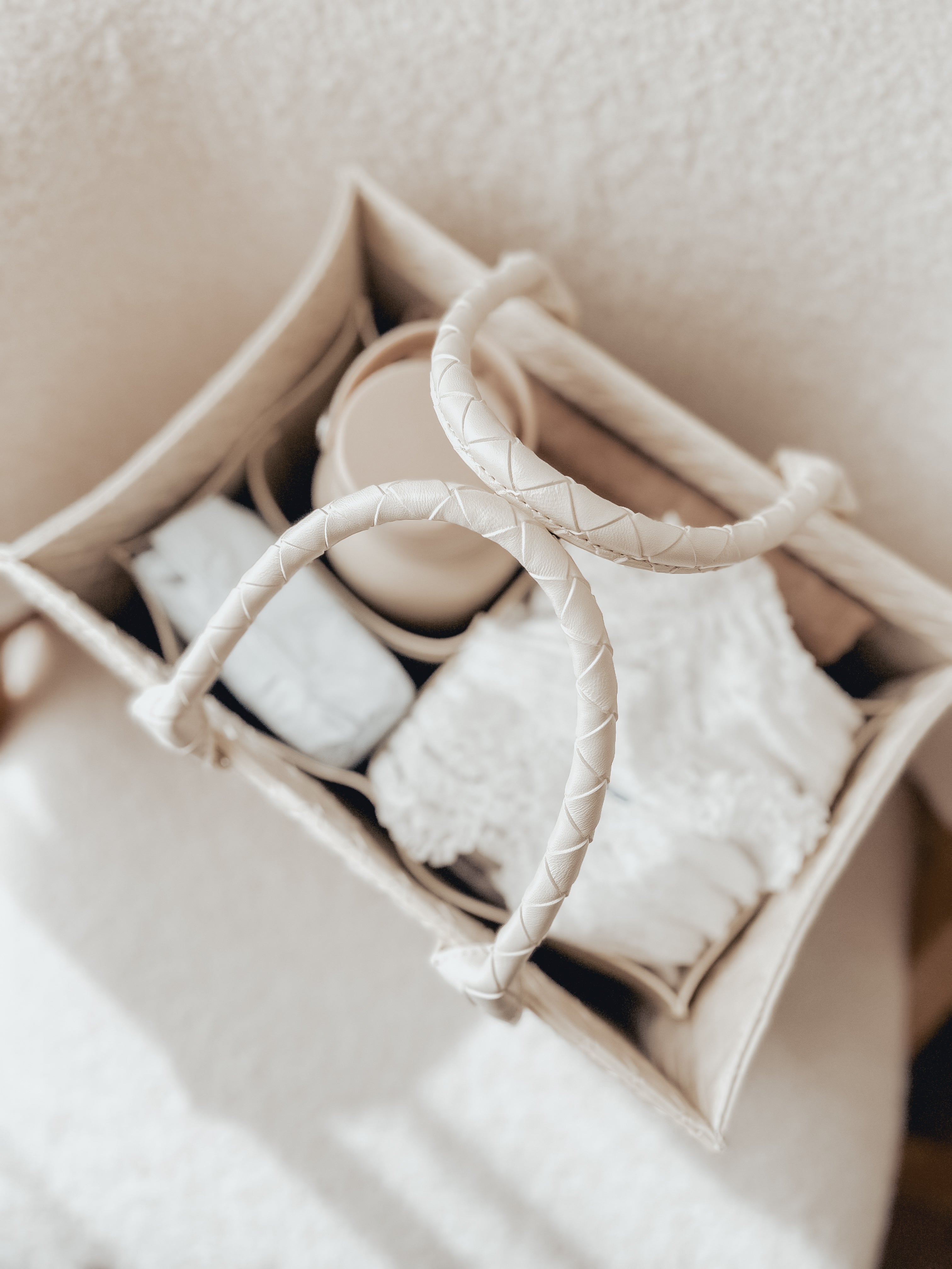 Bunnie Caddie - The Mini Edition Off White